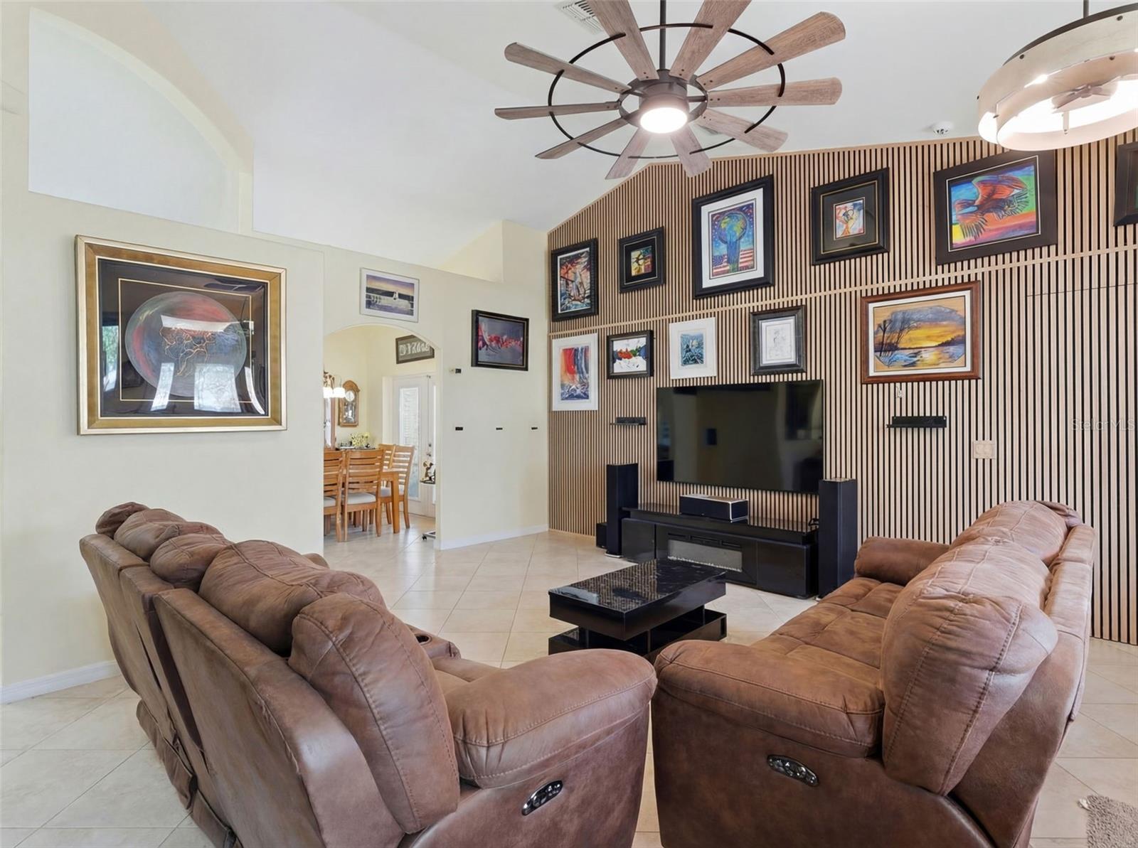 Image 14 of 26 For 3510 Hunters Trail Circle