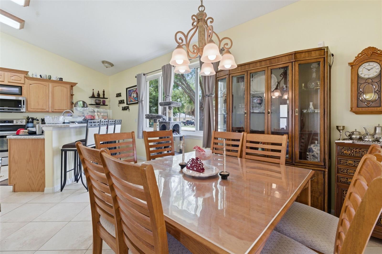 Image 9 of 26 For 3510 Hunters Trail Circle