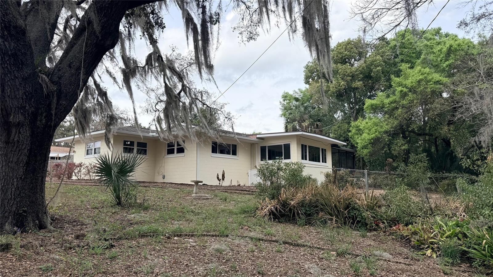 Image 45 of 53 For 1603 Lake Nettie Court