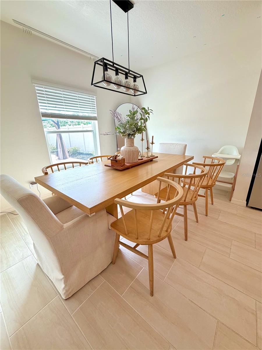 Image 10 of 46 For 4209 Deleon Street