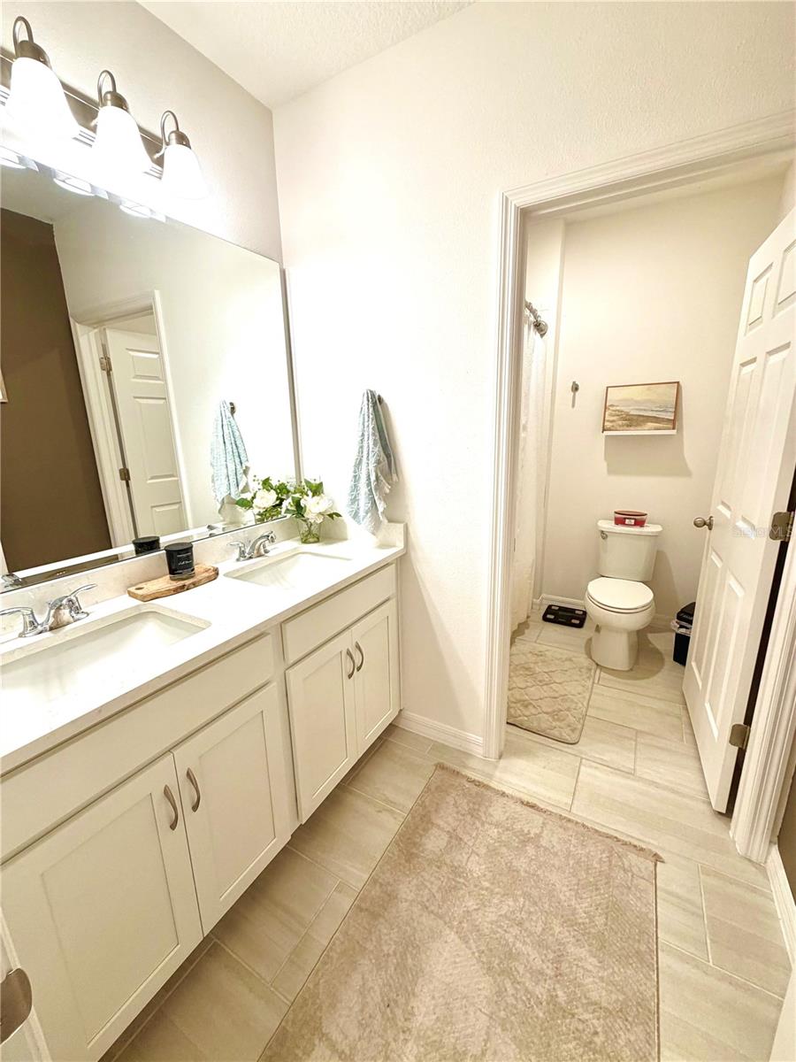 Image 21 of 46 For 4209 Deleon Street