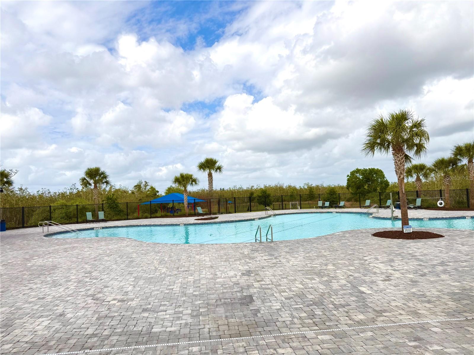 Image 41 of 46 For 4209 Deleon Street