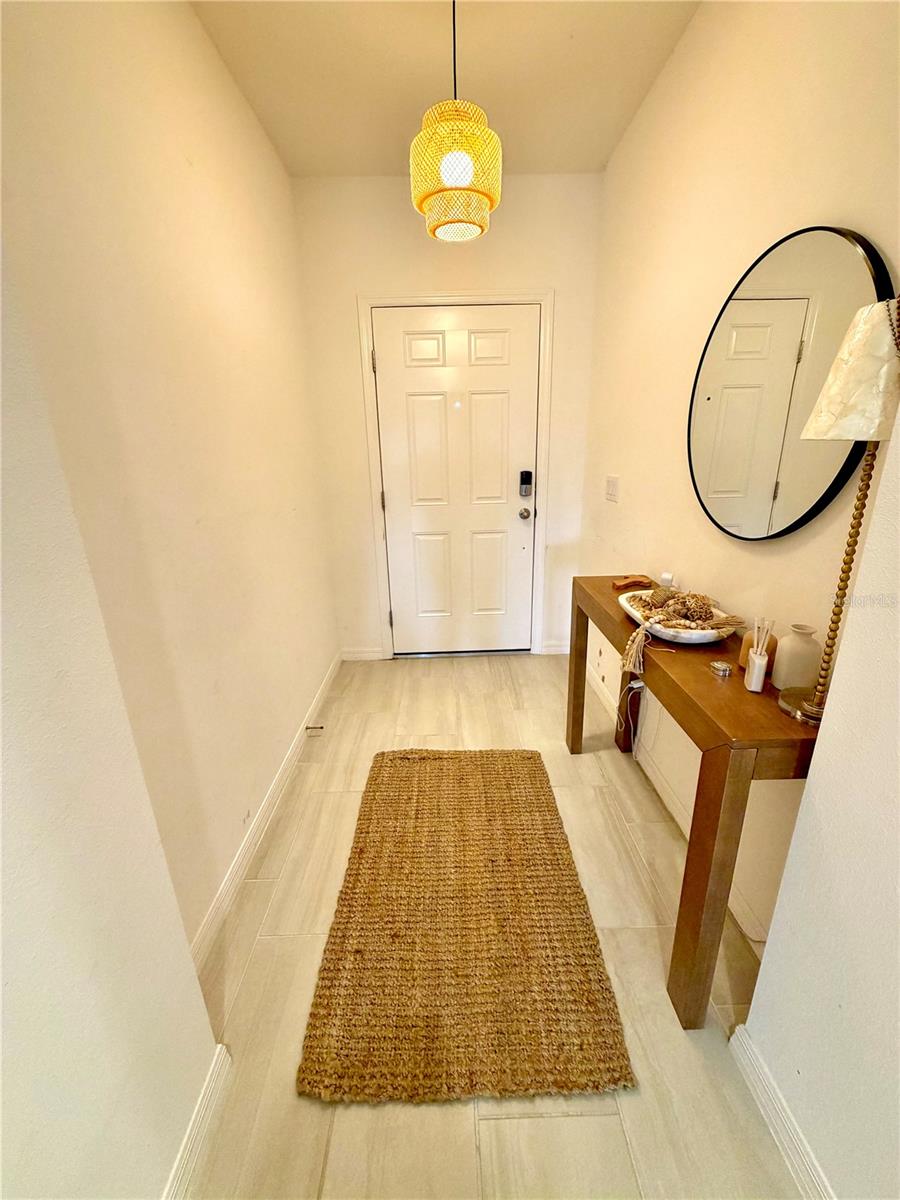 Image 6 of 46 For 4209 Deleon Street