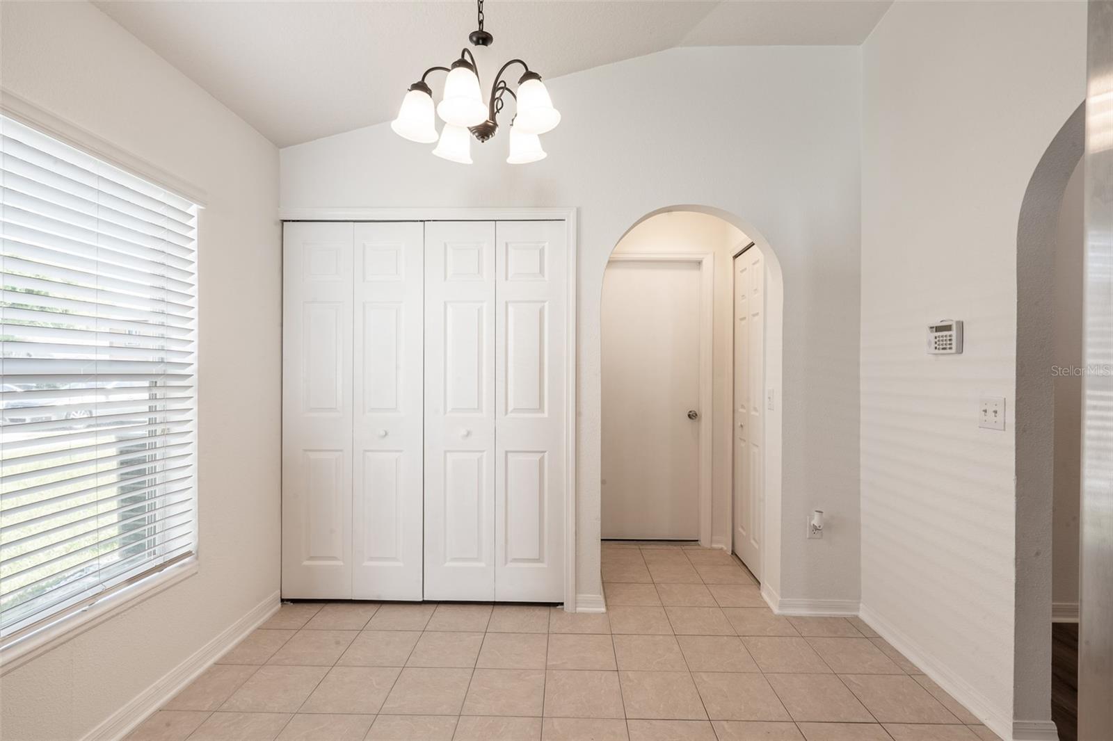 Image 12 of 30 For 2123 Anoka Way