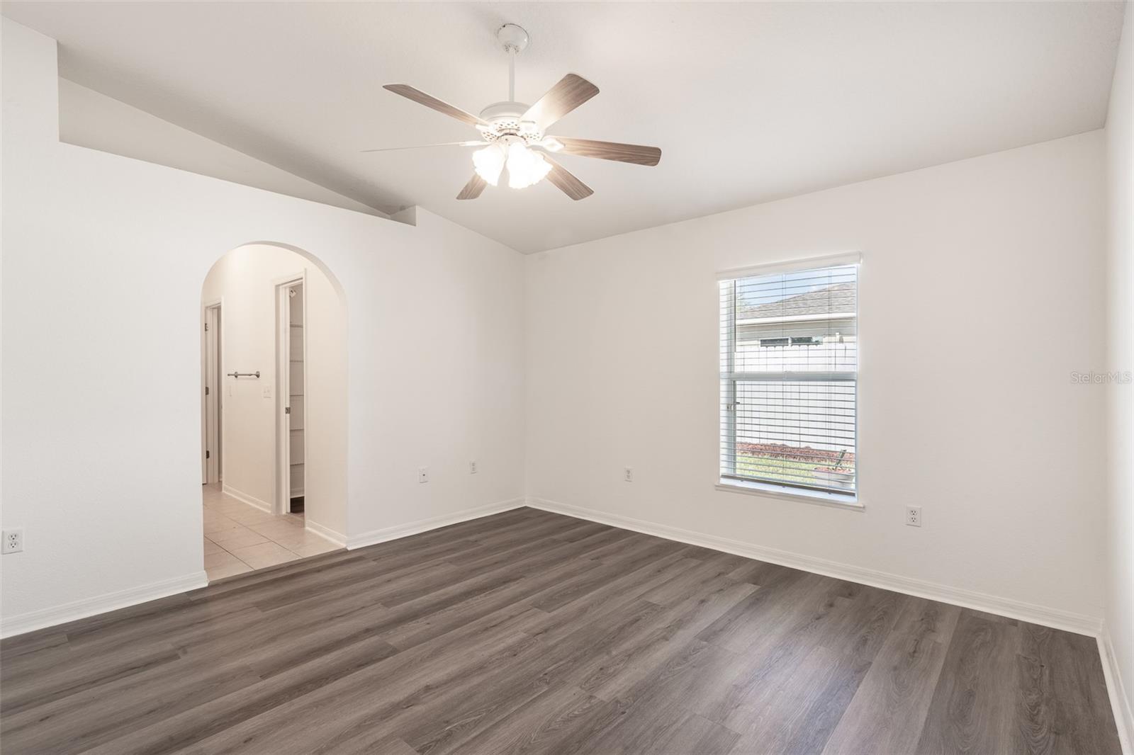 Image 16 of 30 For 2123 Anoka Way