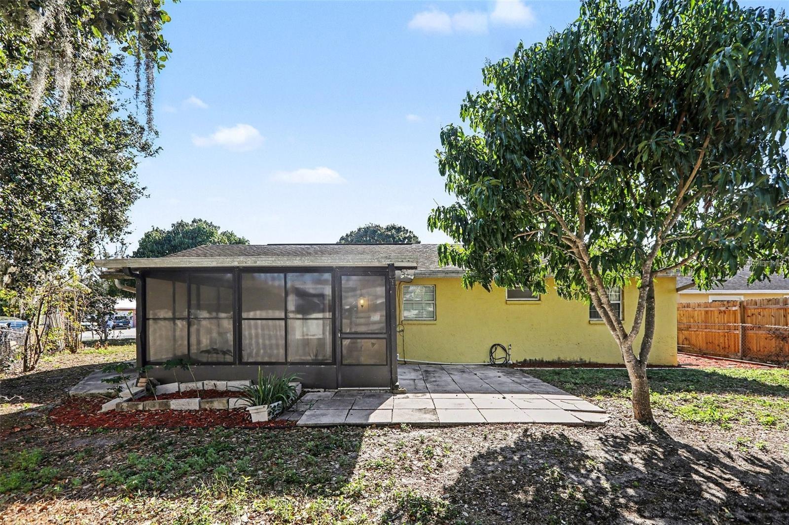 Image 23 of 24 For 2874 Indianwood Drive