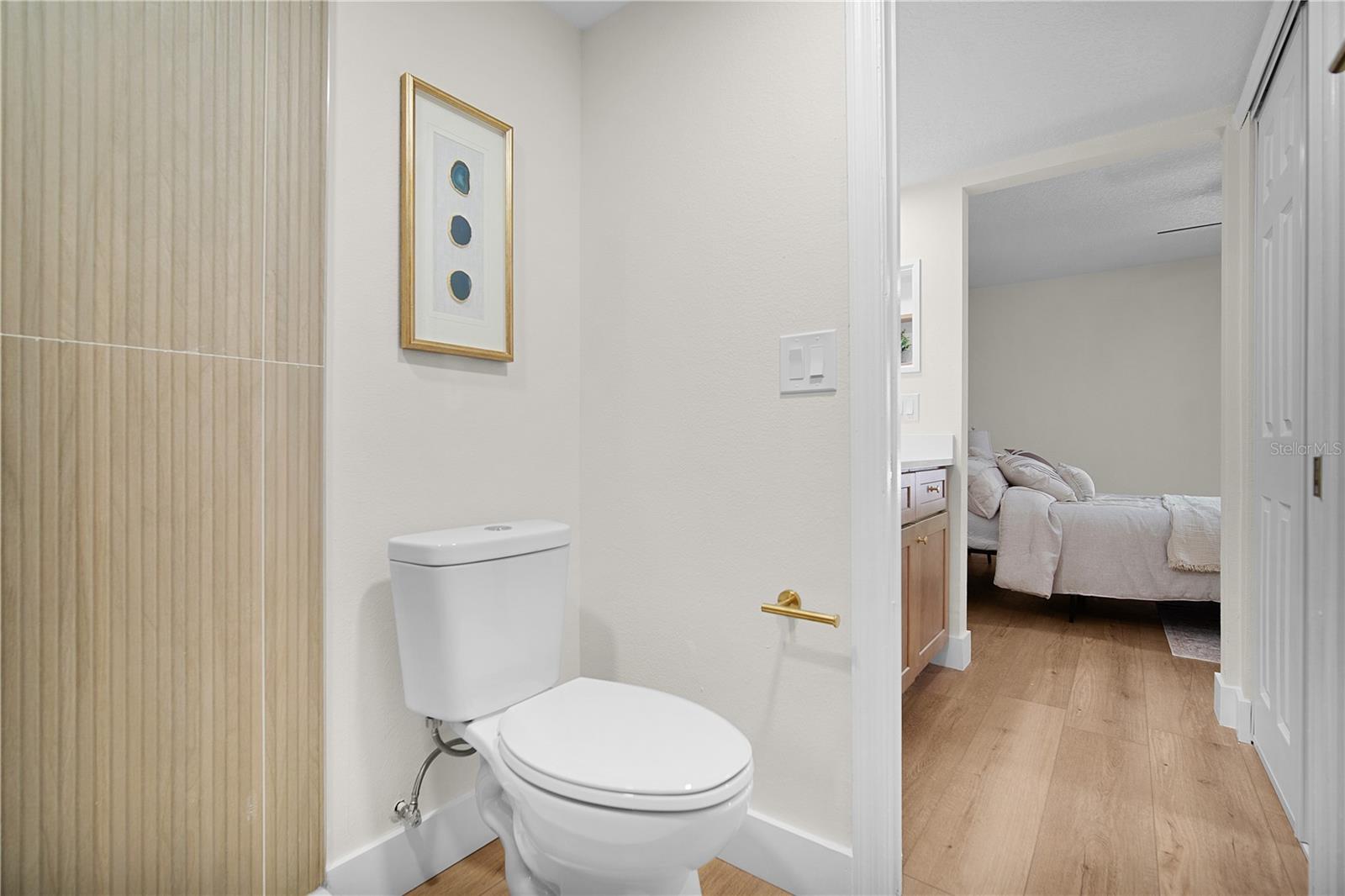 Image 25 of 38 For 233 Wilderness Point