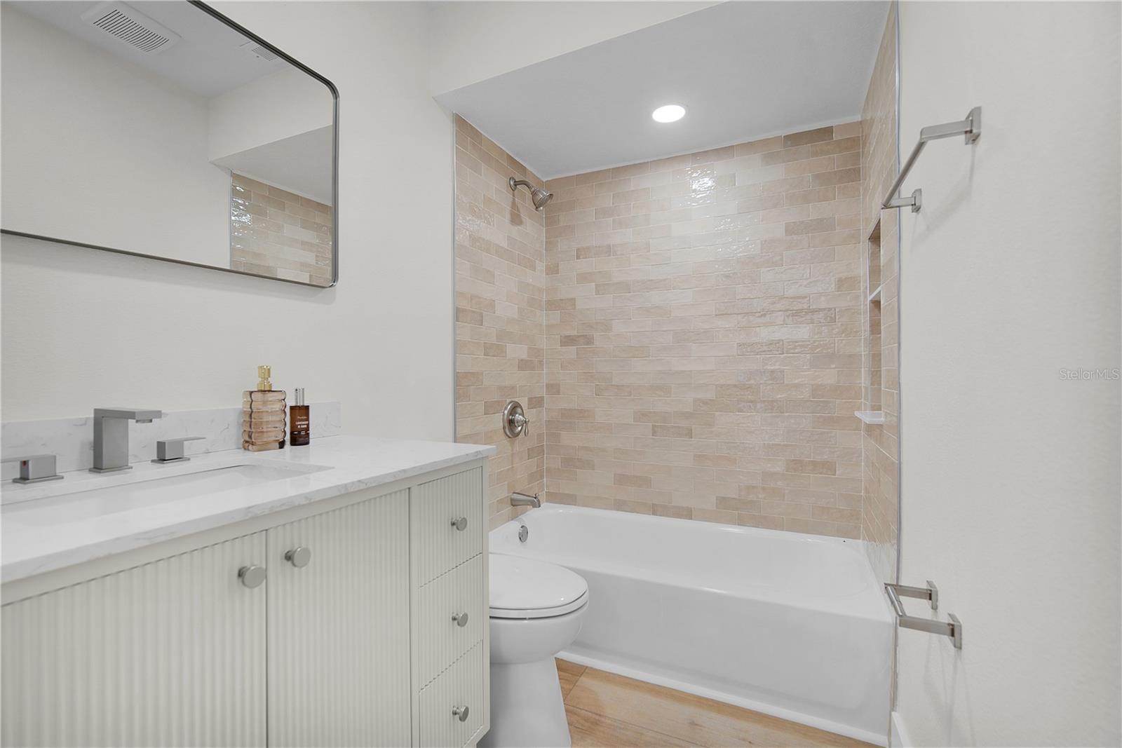 Image 34 of 38 For 233 Wilderness Point