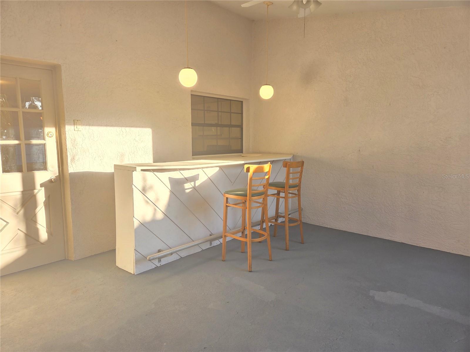 Image 18 of 27 For 2900 Mills Avenue