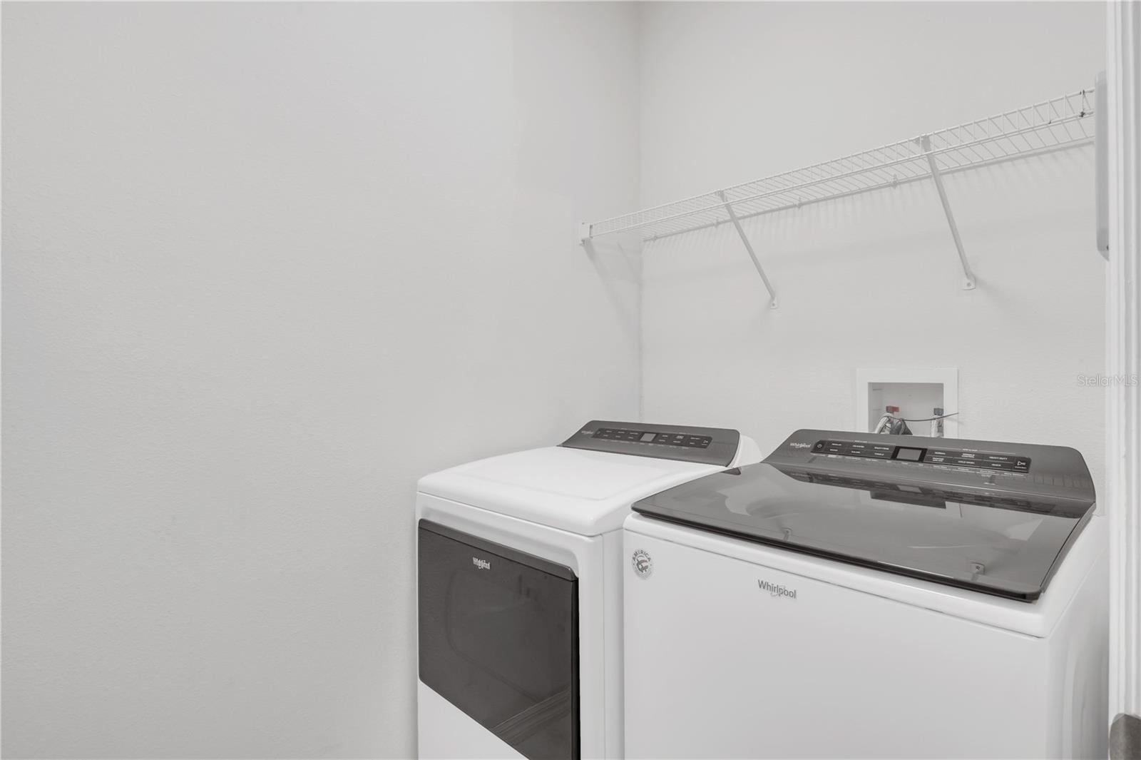 Image 36 of 53 For 9897 Lake District Lane