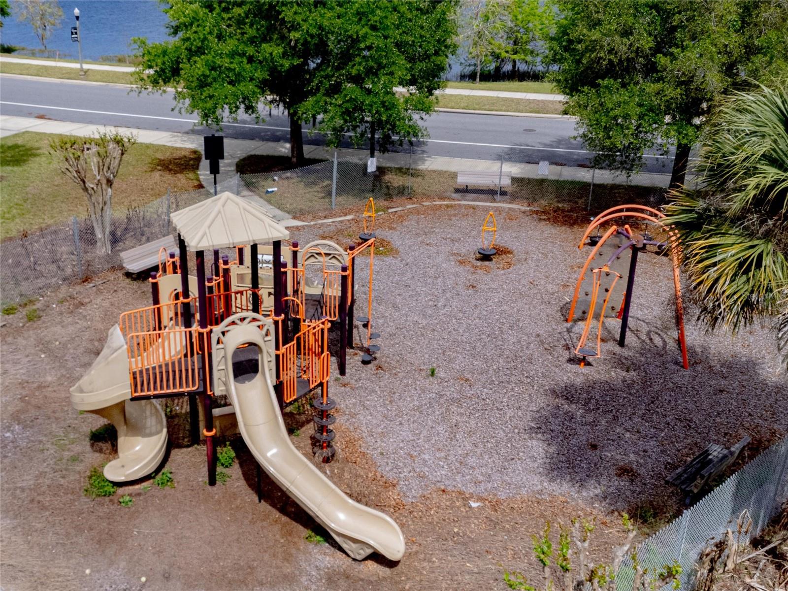 Image 46 of 53 For 9897 Lake District Lane