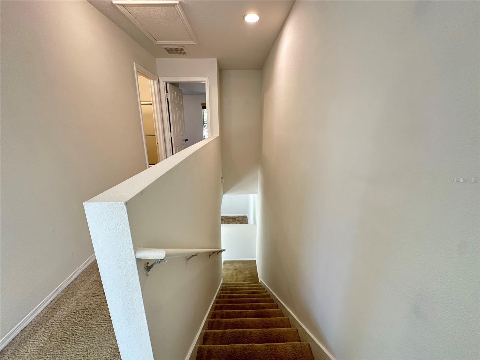 Image 18 of 34 For 5113 Dominica Drive