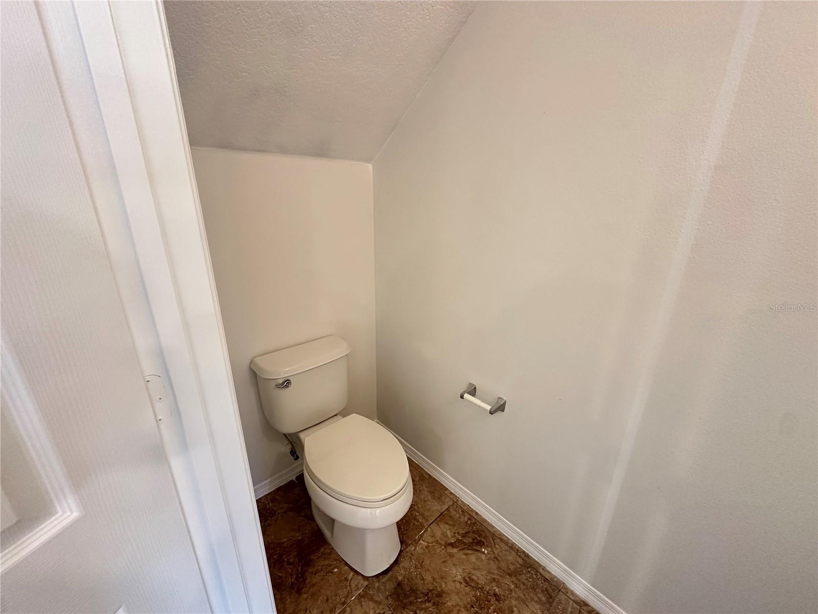 Image 27 of 34 For 5113 Dominica Drive