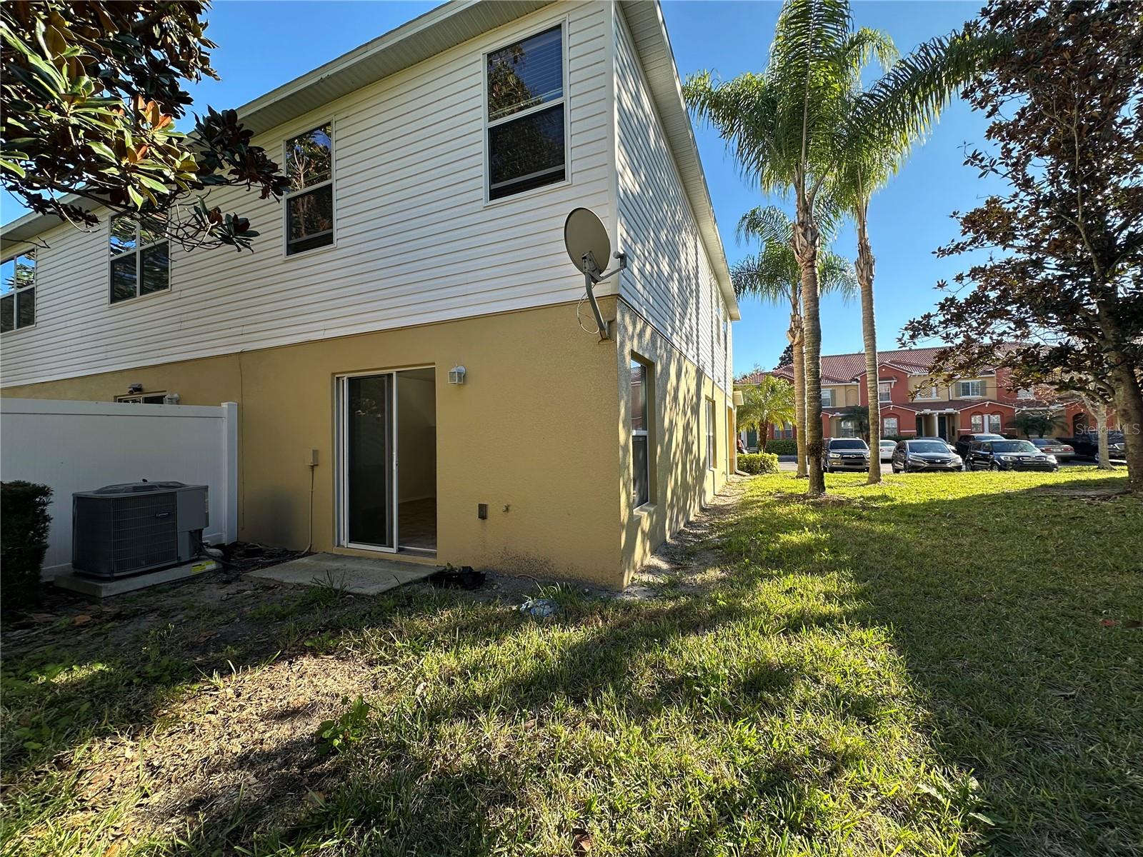 Image 31 of 34 For 5113 Dominica Drive