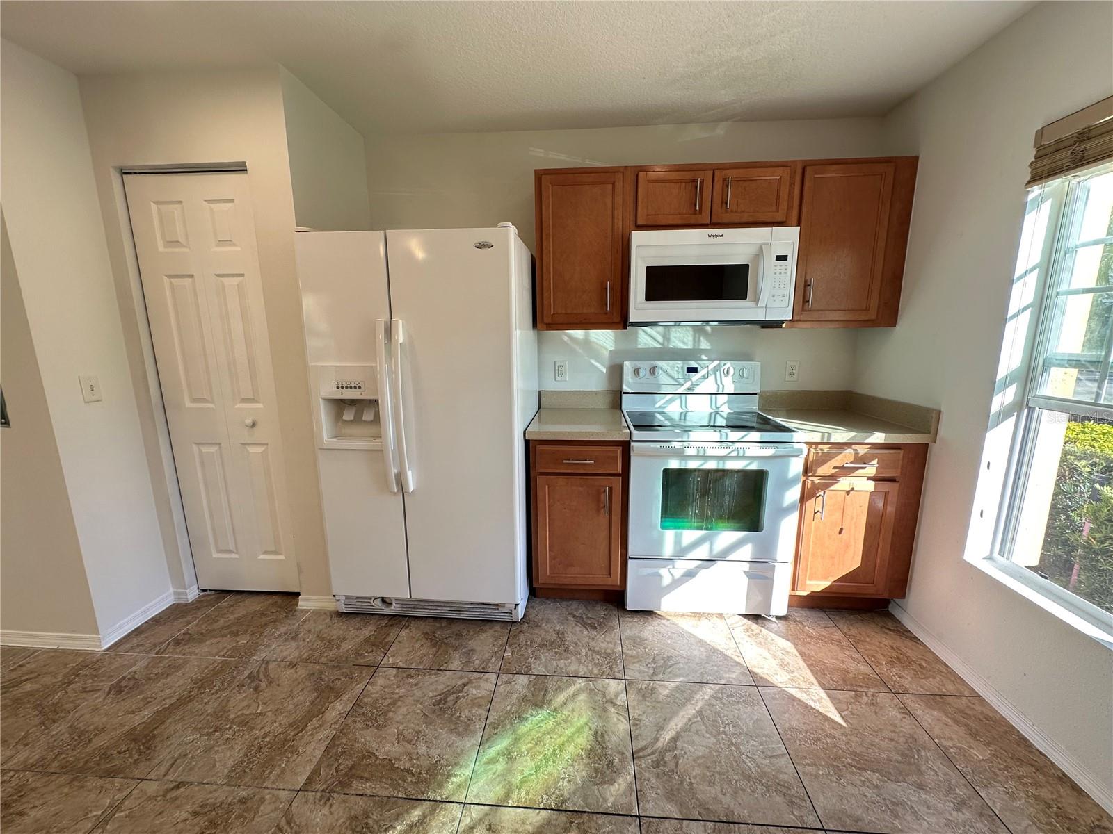 Image 4 of 34 For 5113 Dominica Drive