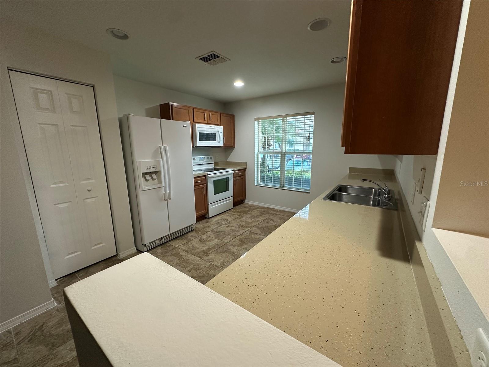 Image 6 of 34 For 5113 Dominica Drive