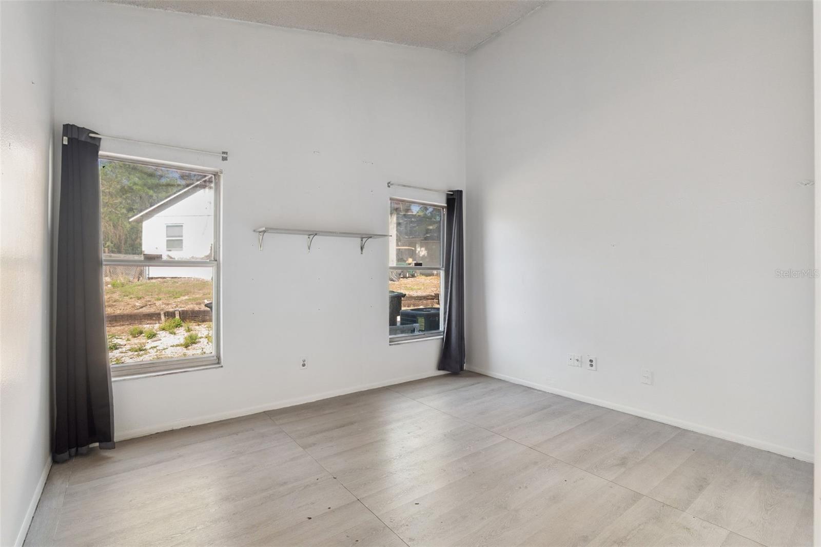 Image 19 of 34 For 6700 Crescent Ridge Road