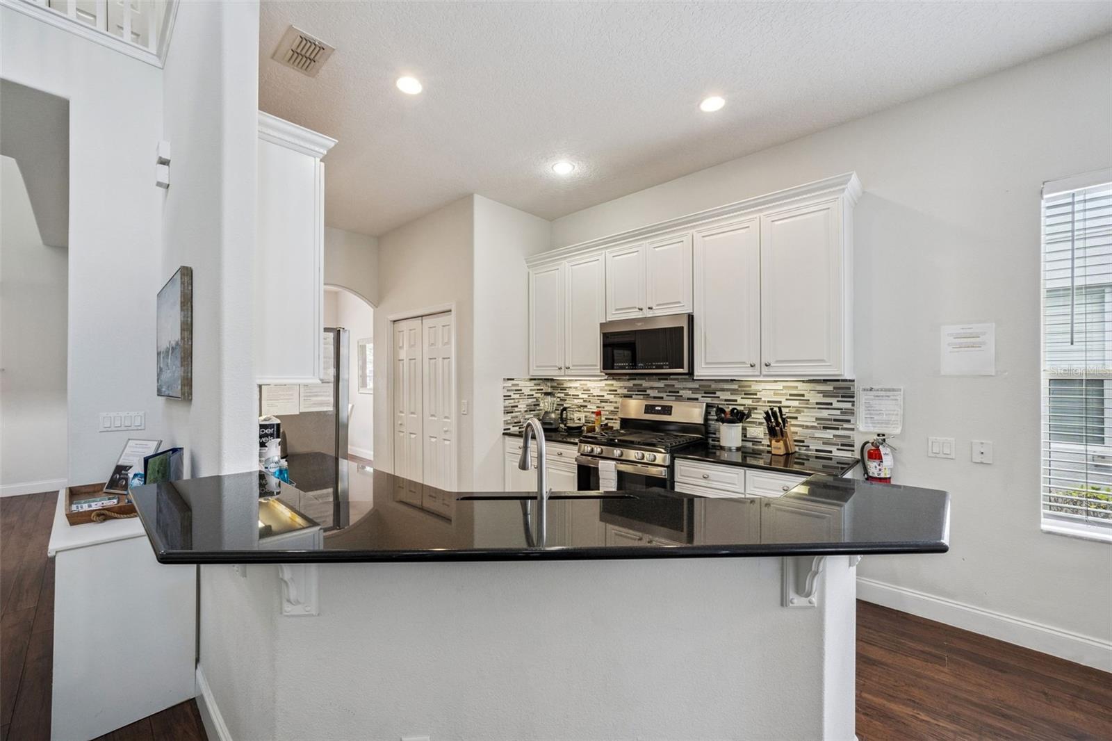 Image 11 of 62 For 7412 Devereaux Street