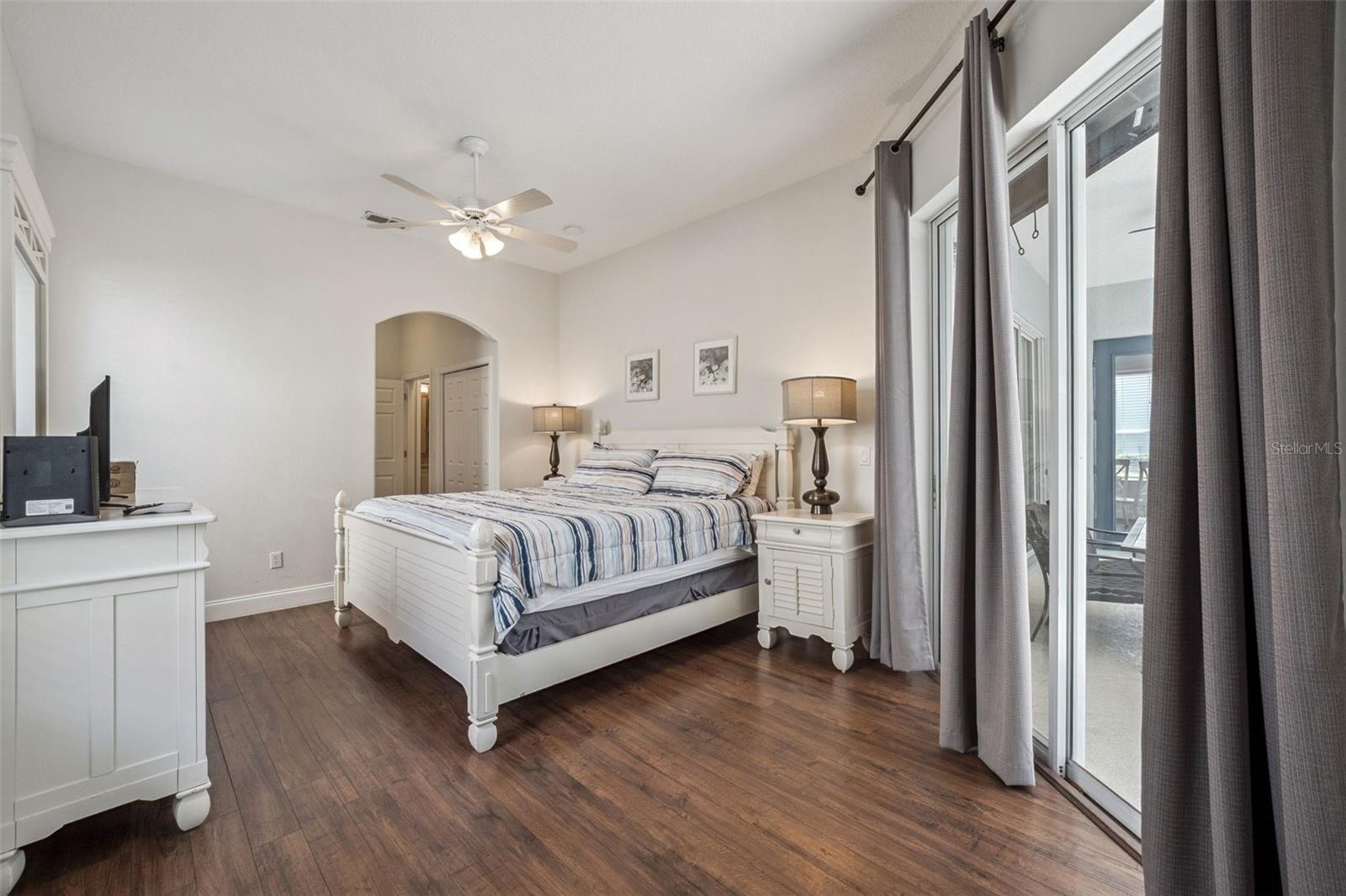 Image 27 of 62 For 7412 Devereaux Street