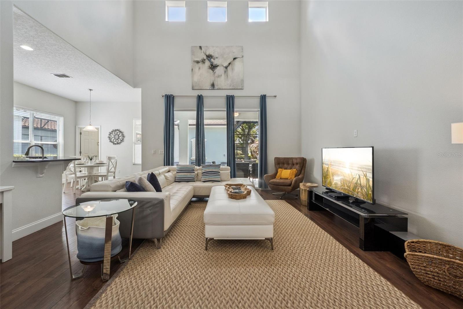 Image 6 of 62 For 7412 Devereaux Street