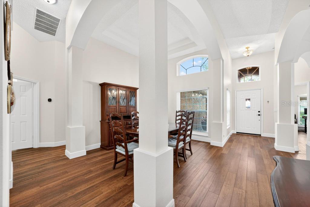 Image 29 of 81 For 5477 Glen Oak Place