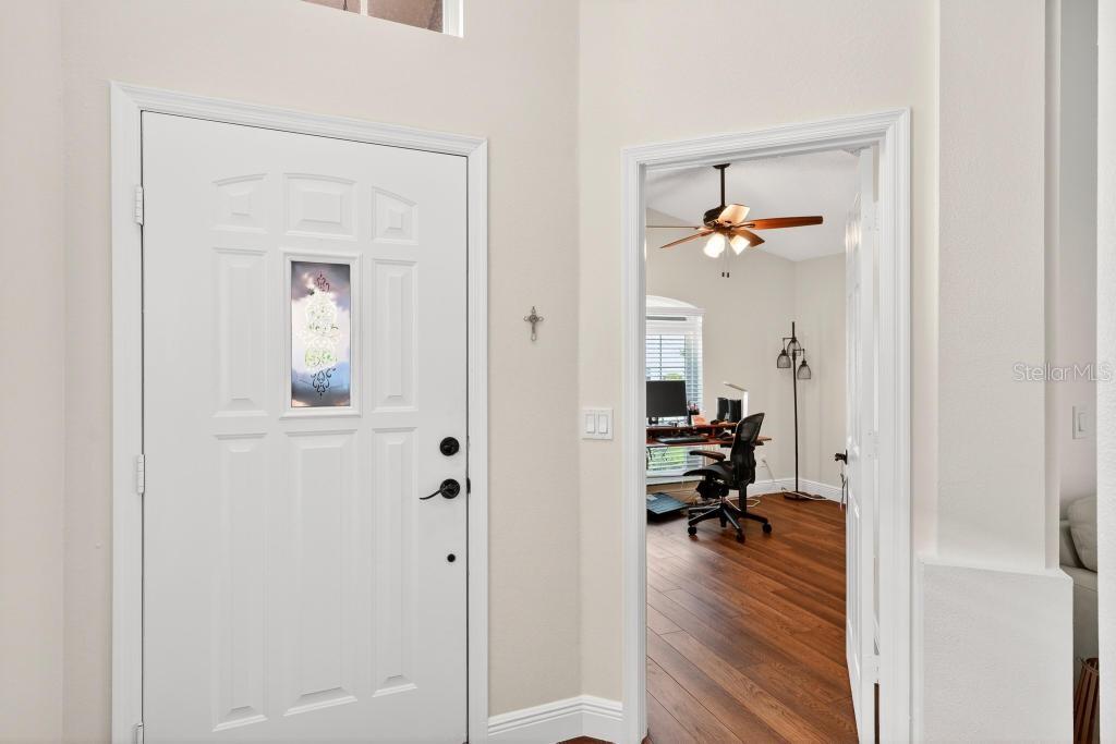 Image 56 of 81 For 5477 Glen Oak Place