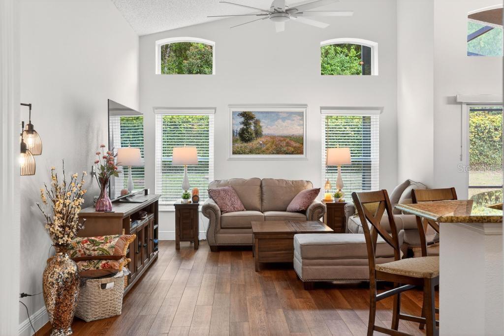 Image 60 of 81 For 5477 Glen Oak Place