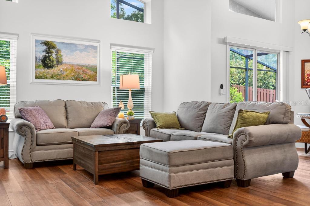 Image 61 of 81 For 5477 Glen Oak Place