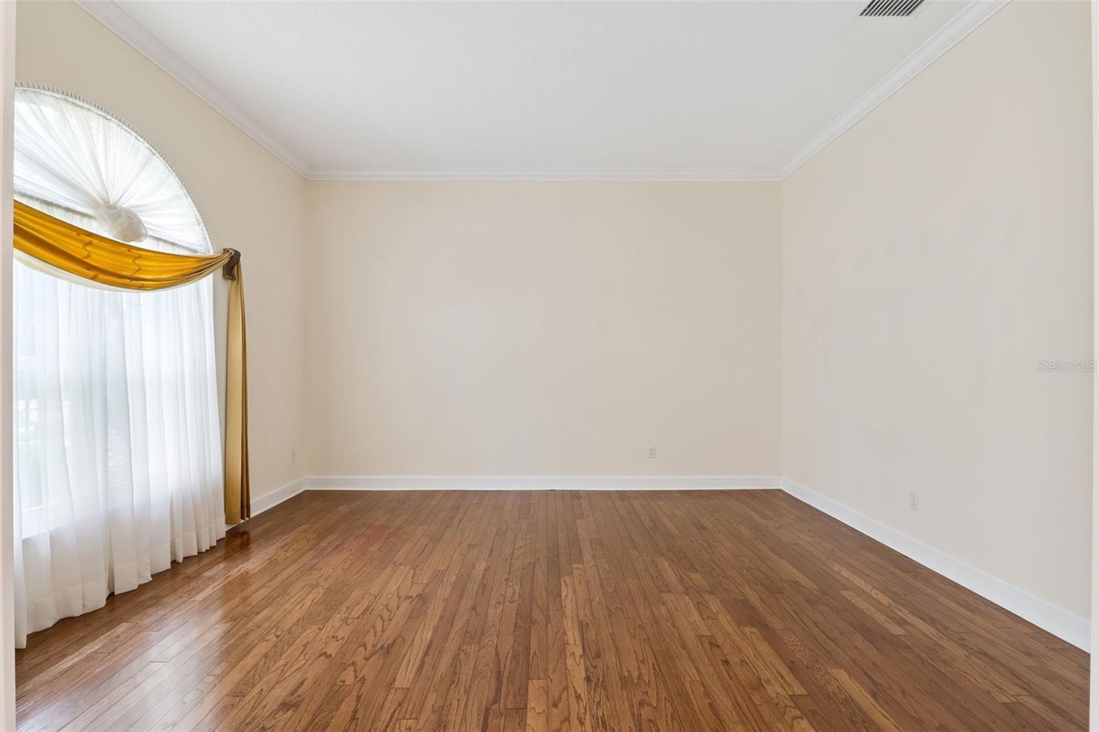 Image 12 of 61 For 156 Seville Chase Drive