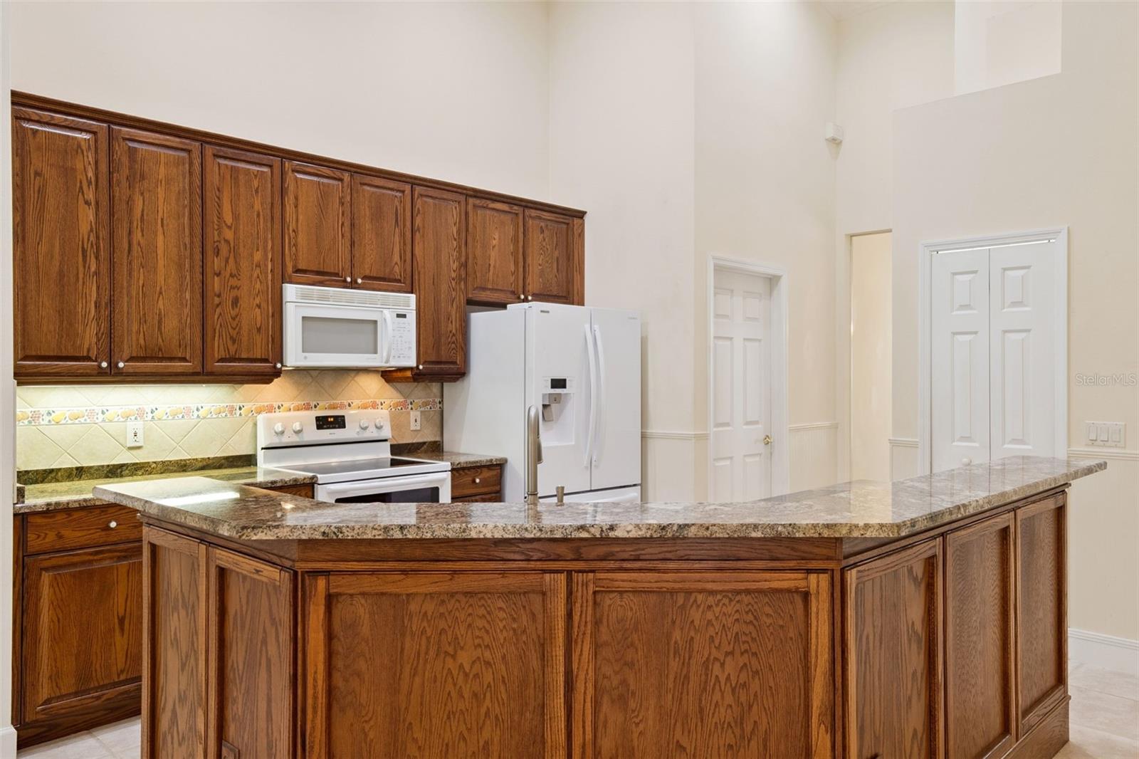 Image 22 of 61 For 156 Seville Chase Drive