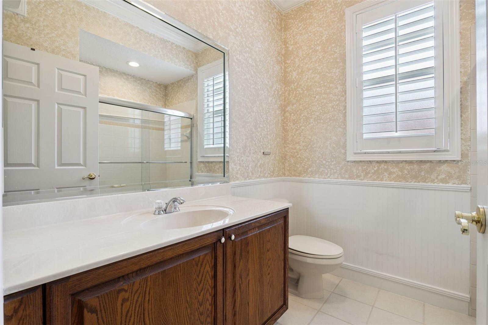 Image 37 of 61 For 156 Seville Chase Drive