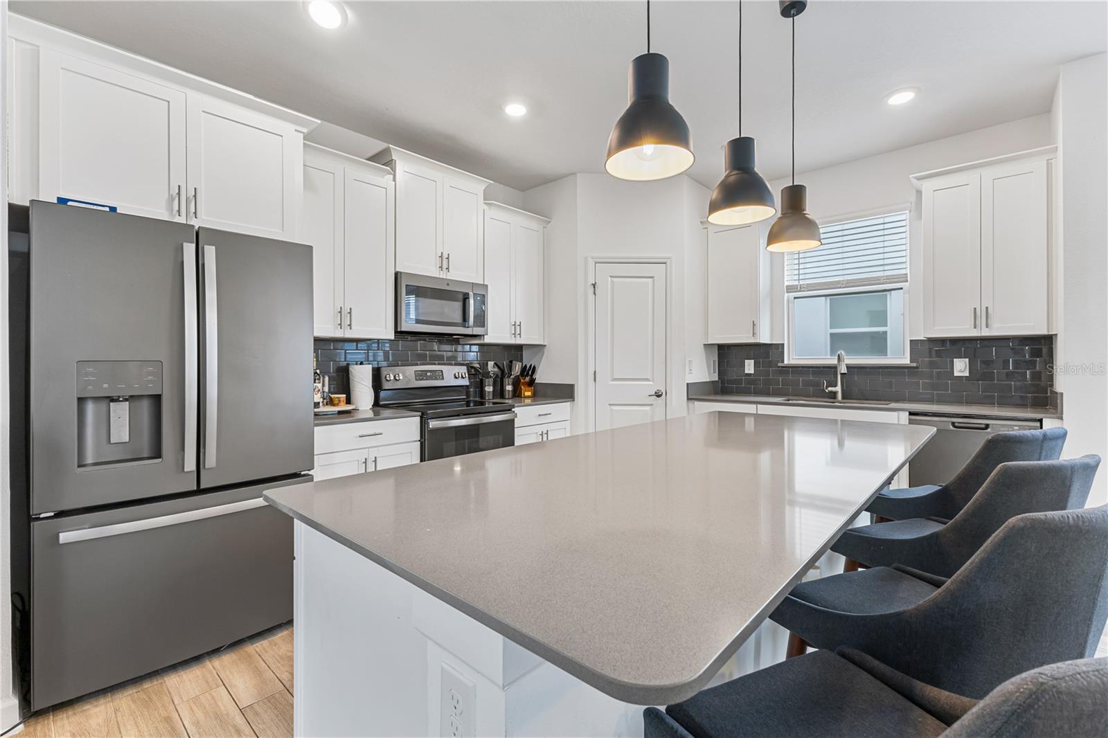 Image 27 of 49 For 11747 Apostrophe Alley