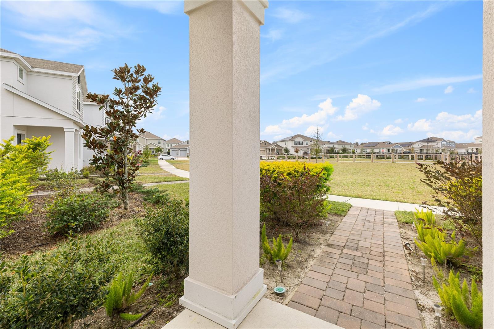 Image 3 of 49 For 11747 Apostrophe Alley