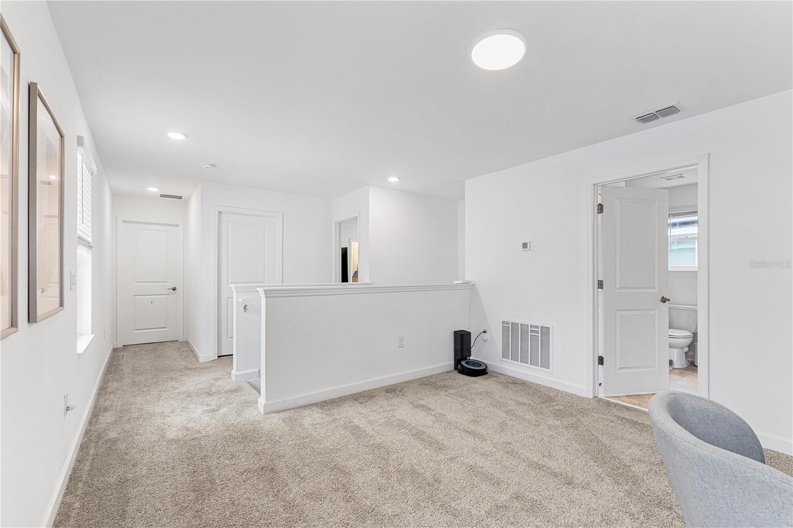 Image 36 of 49 For 11747 Apostrophe Alley