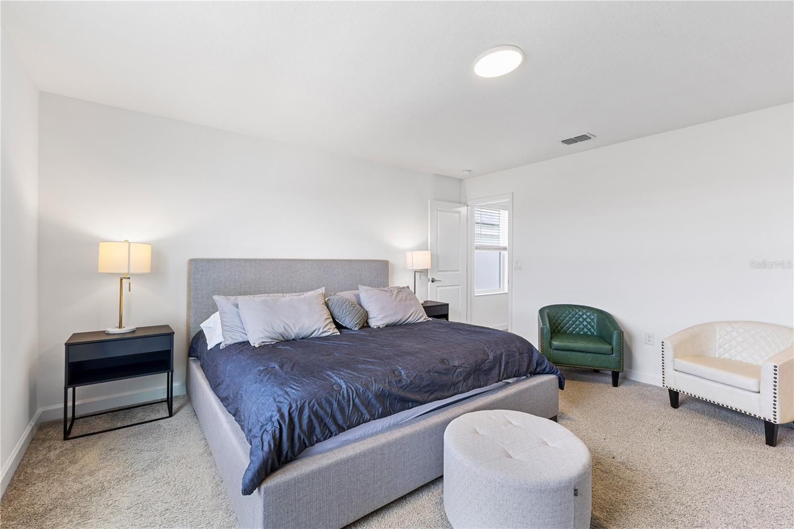 Image 40 of 49 For 11747 Apostrophe Alley