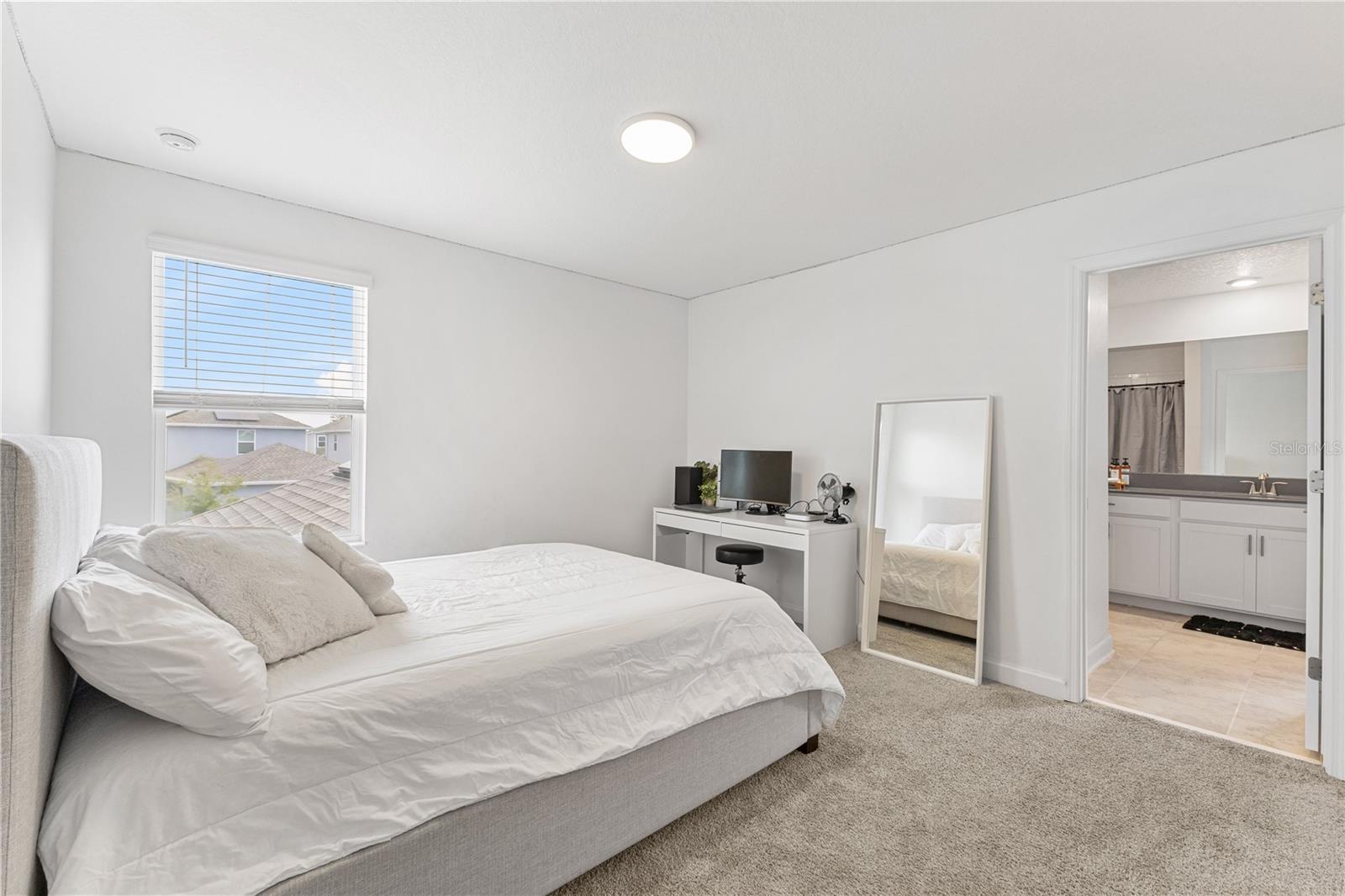 Image 45 of 49 For 11747 Apostrophe Alley