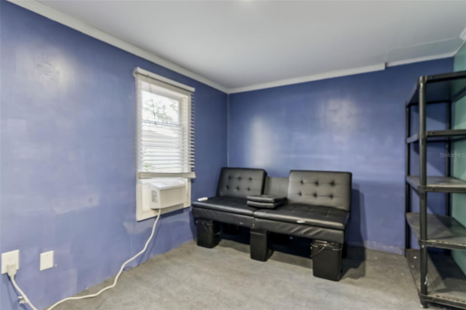 Image 4 of 20 For 102 2nd Street N