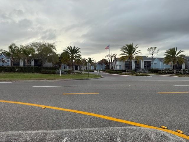 Image 4 of 11 For 3700 Idlebrook Circle 112