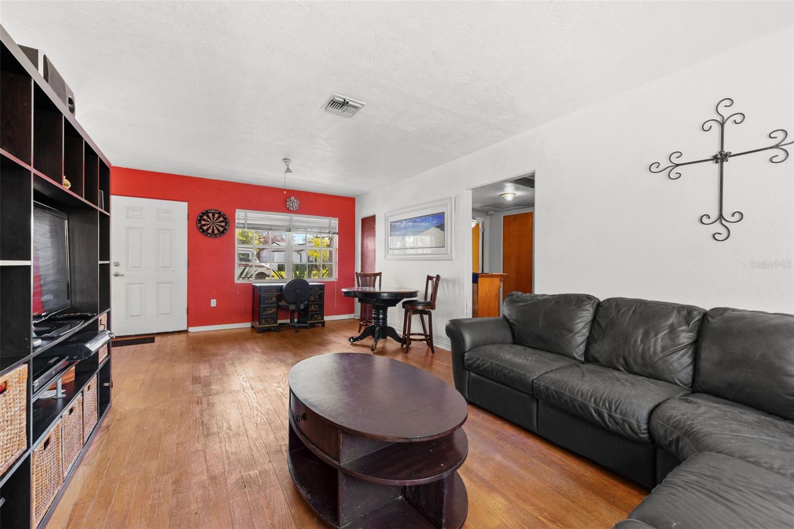 Image 12 of 46 For 4370 Shorecrest Drive