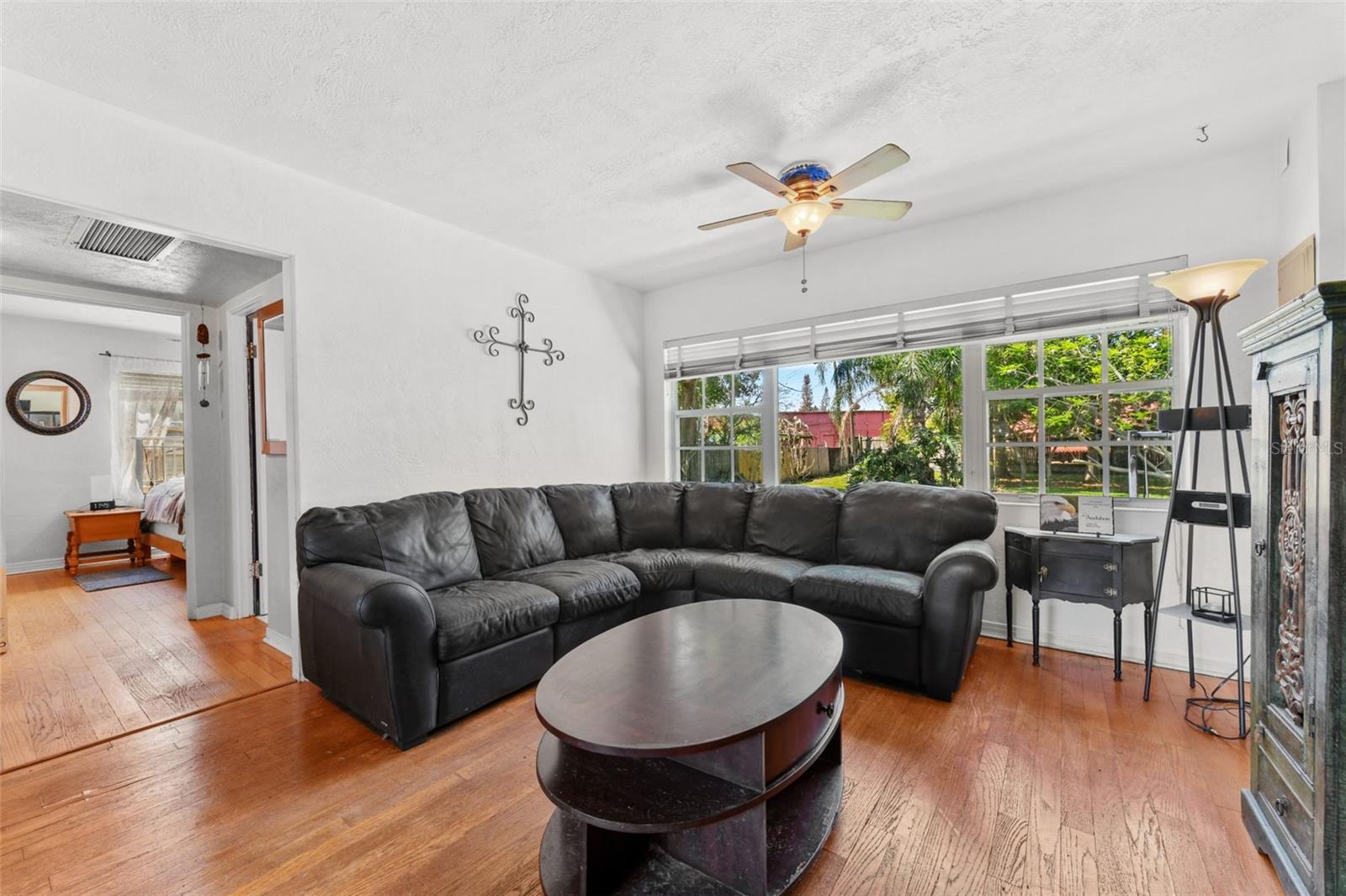 Image 14 of 46 For 4370 Shorecrest Drive