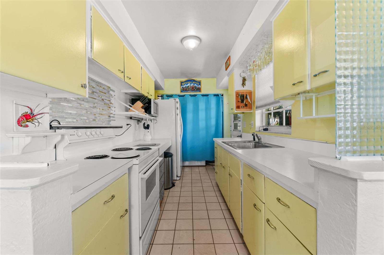 Image 20 of 46 For 4370 Shorecrest Drive