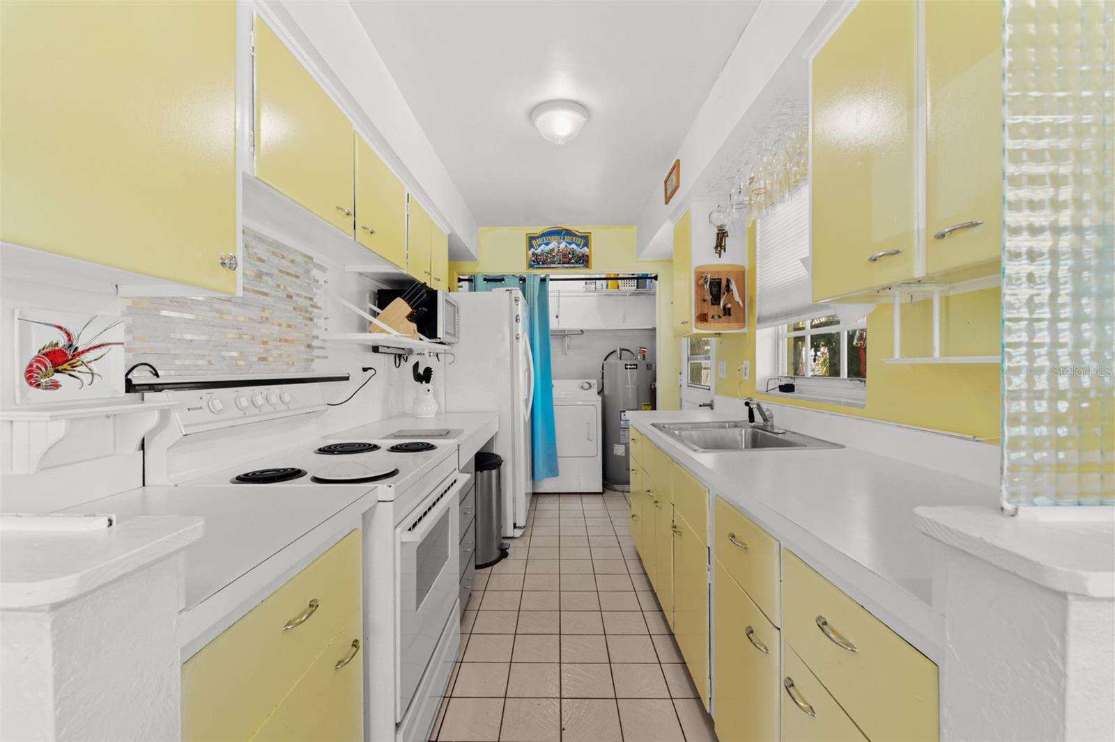 Image 21 of 46 For 4370 Shorecrest Drive