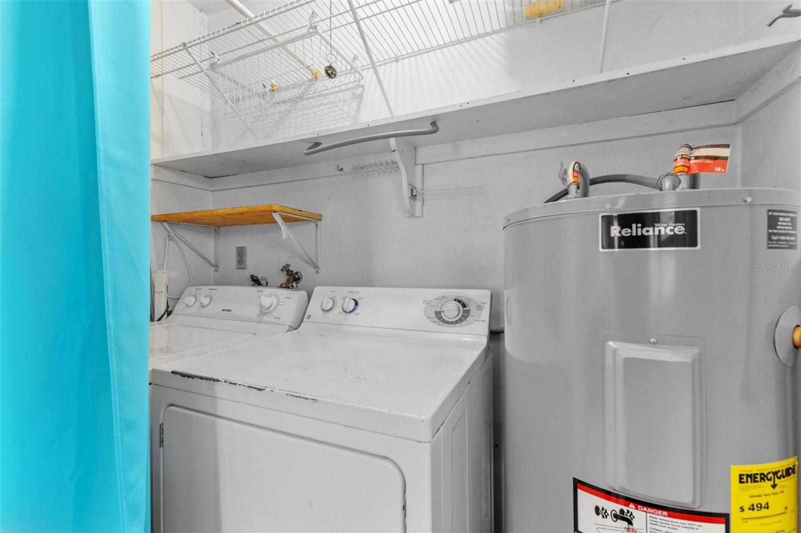 Image 32 of 46 For 4370 Shorecrest Drive