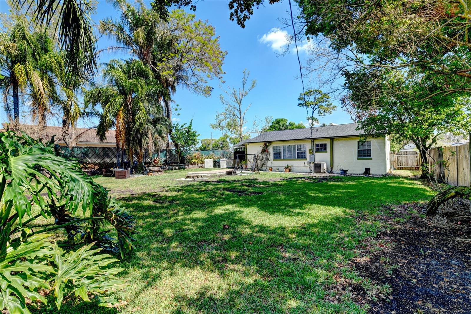 Image 7 of 46 For 4370 Shorecrest Drive