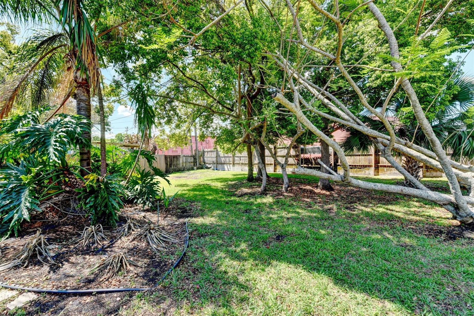 Image 8 of 46 For 4370 Shorecrest Drive