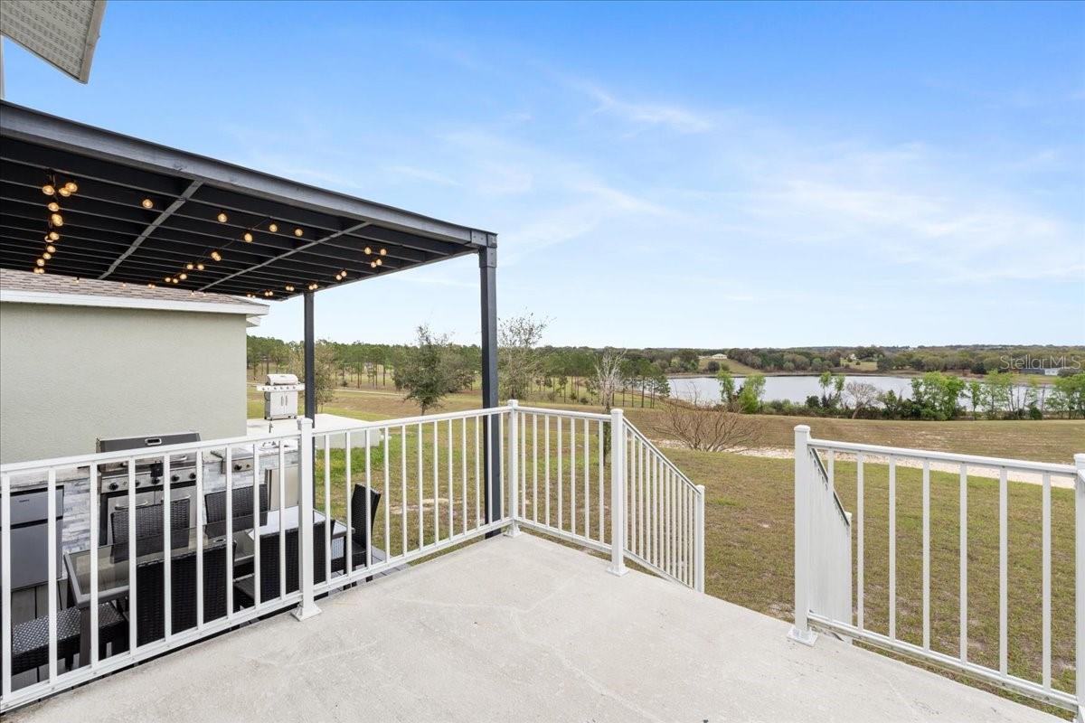 Image 16 of 17 For 946 Laurel View Way