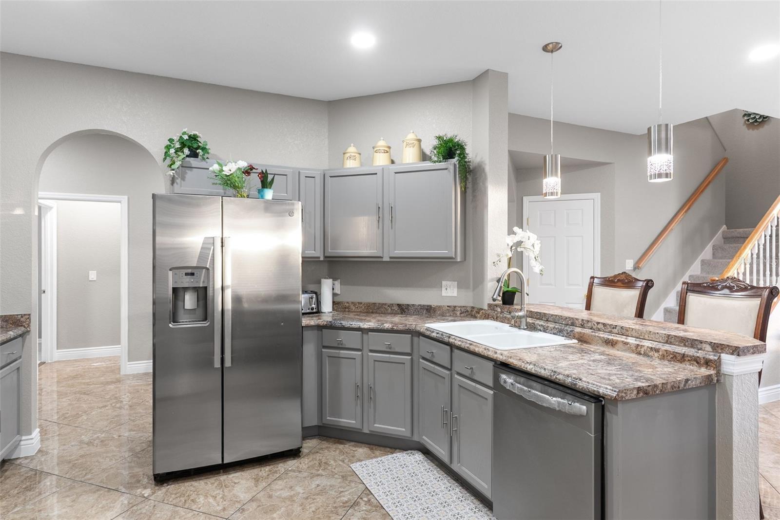 Image 10 of 41 For 215 Gleneagles Drive