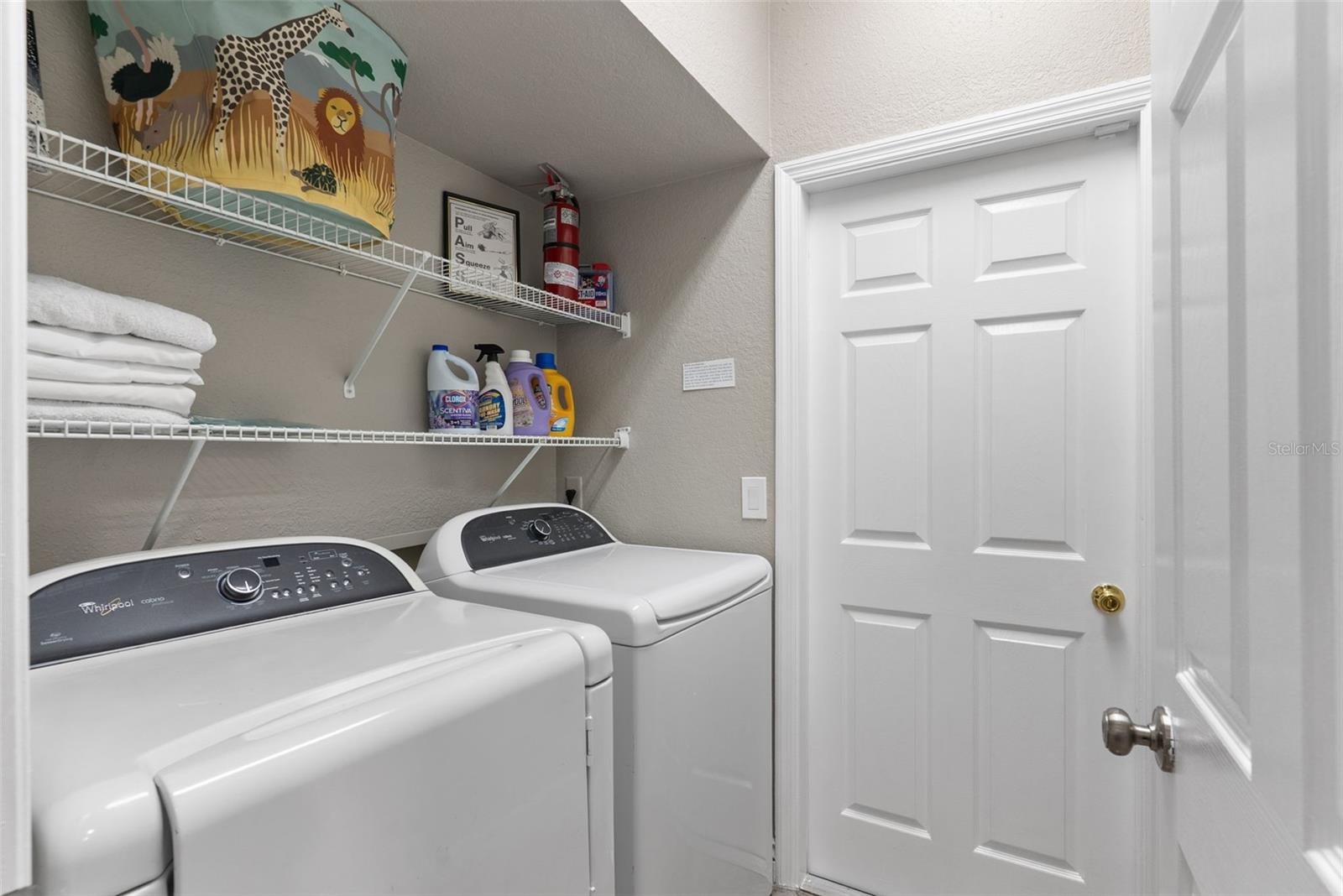 Image 28 of 41 For 215 Gleneagles Drive