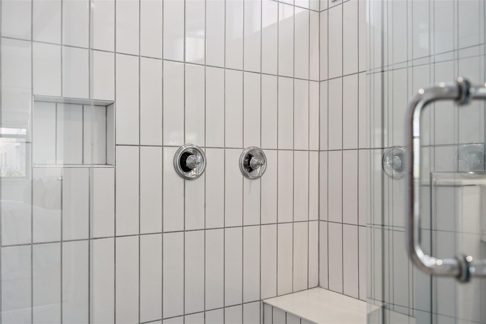 Image 29 of 53 For 10248 Beechwood Lane