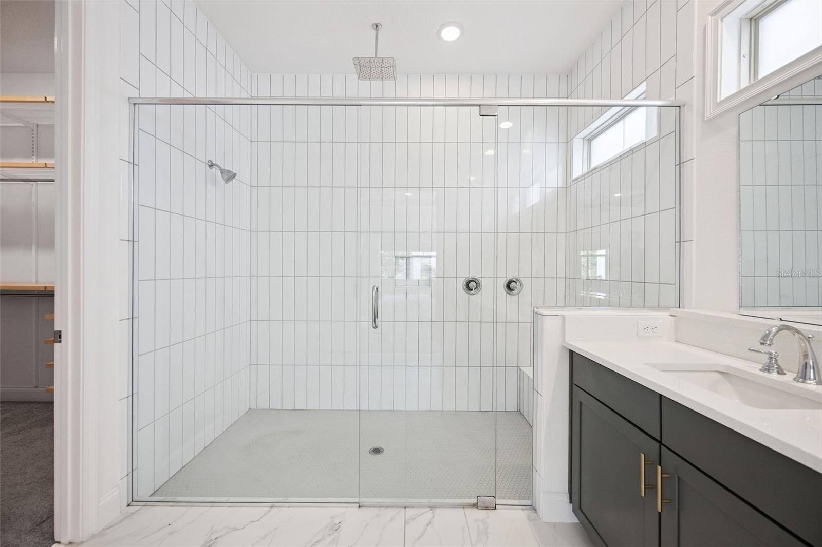 Image 30 of 53 For 10248 Beechwood Lane